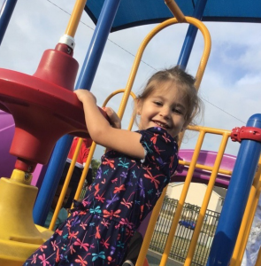 playing-outside-eureka-kids